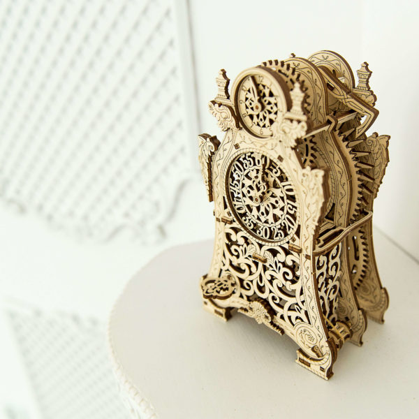 wooden-city-magic-clock-wooden-model-kit-10 Ceasul magic - puzzle 3D - kit de asamblare, Wooden City - imagine 4