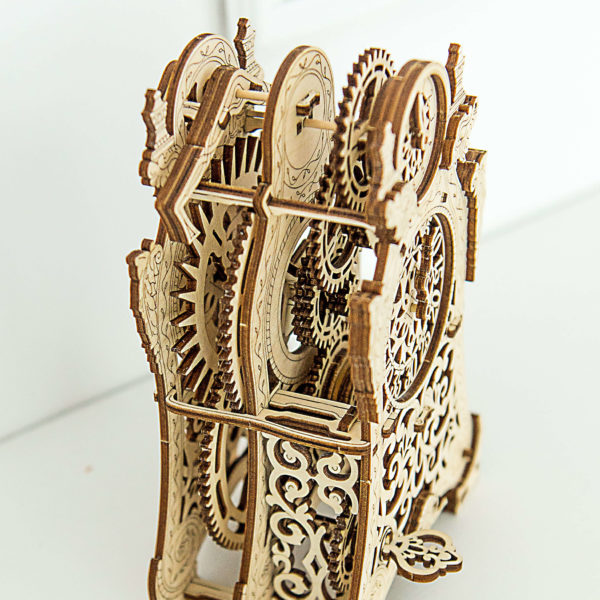 wooden-city-magic-clock-wooden-model-kit-6 Ceasul magic - puzzle 3D - kit de asamblare, Wooden City - imagine 15
