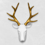 Cap de cerb alb/auriu, Walplus - imagine 3