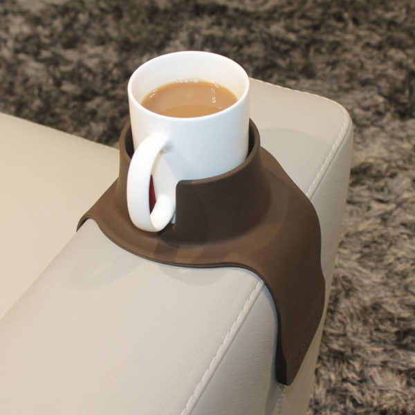 couchcoaster-mocha-brown-6 Suport de băuturi pentru fotoliu/canapea, CouchCoaster - imagine 2