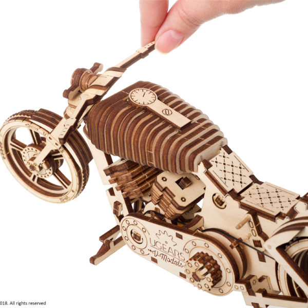 ugears-wooden-model-kit-motorcycle-vm-02-8 VM-02, Motocicletă - puzzle 3D - kit de asamblare, Ugears - imagine 11