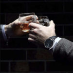 Set decantor glob cu două pahare și accesorii, Malatec - imagine 8